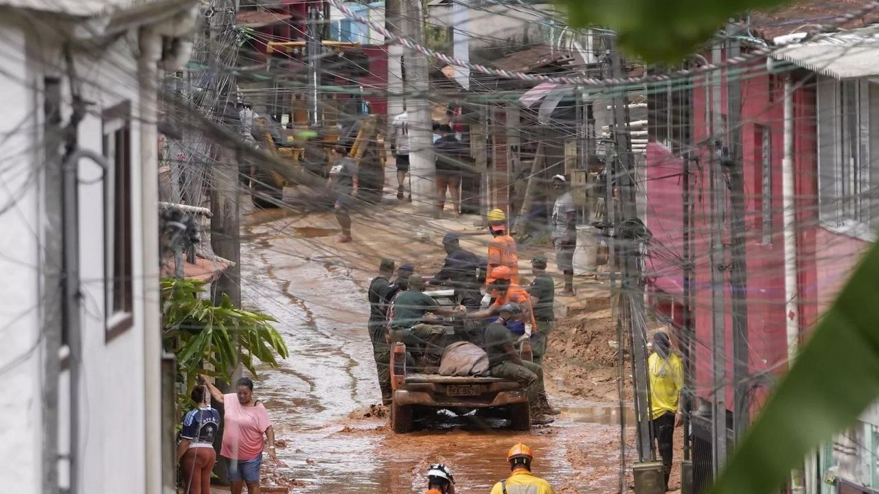 Brezilya'daki sel ve toprak kaymasında can kaybı 57'ye yükseldi