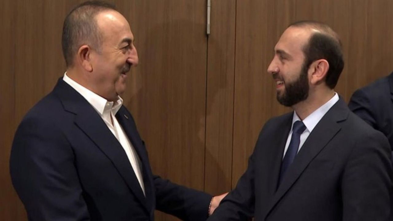 Çavuşoğlu: Ermenistan zor günümüzde dayanışma elini uzattı