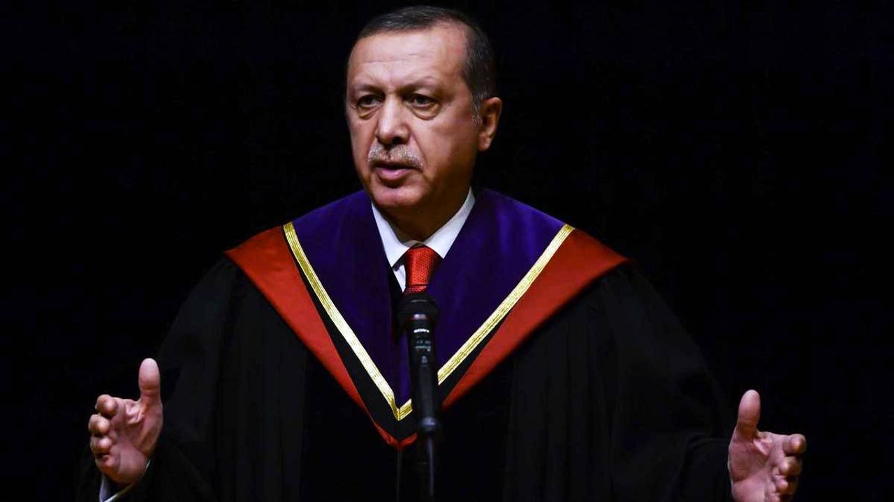 YÖK'e dilekçe: Erdoğan'ın üniversite diploması kamuoyuyla paylaşılsın