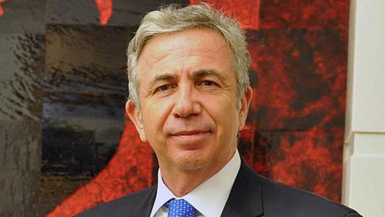 Ankara Büyükşehir Belediye Başkanı Mansur Yavaş CHP'den istifa etti