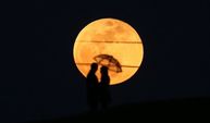 Fotoğraflarla 'Süper Mavi Kanlı Ay' tutulması