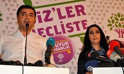 Demirtaş'tan Davutoğlu'na: Siz Dolmabahçe'ye sahip çıkamazken yeni bir deklarasyonun anlamı yok!