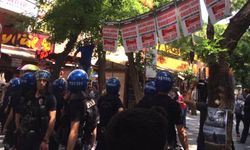 Polis Kızılay'da yine saldırdı: Pankartı bahane eden polis, 12 kişiyi gözaltına aldı