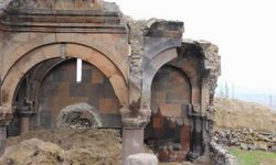 Kars'ta bin yıllık manastır samanlık, kilise ise ahır olarak kullanılıyor