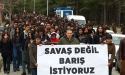 ODTÜ’de binler: Savaş değil barış, ölüm değil yaşam istiyoruz