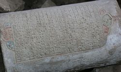 Harput'ta tarihi kitabe gün yüzüne çıkarıldı