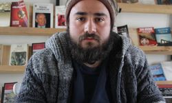‘Savaş çığıranların memuru olmayacağım’ diyerek Milli Eğitim'deki görevinden istifa etti