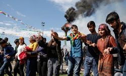 Diyarbakır, Newroz halayına durdu