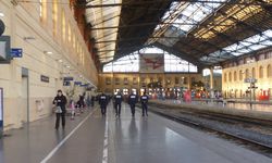 Fransa'daki Marsilya tren garı tahliye edildi