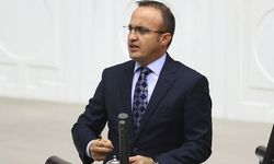 AKP'li Bülent Turan hakkında açılan 'hakaret' soruşturmasına takipsizlik