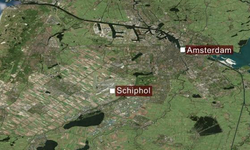 Amsterdam Schiphol Havalimanı'nda vurulan bıçaklı şüpheli gözaltında
