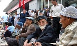 Emeklilikte yaşa takılanlar için yeni öneri