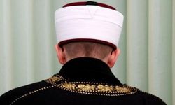 Diyanet, camide seks yaptığı iddia edilen imamı görevden aldı