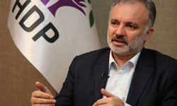 Ayhan Bilgen, Aşık Mahsuni Şerif’in ‘Dargın Mahkum’ türküsünü Kars’a uyarladı