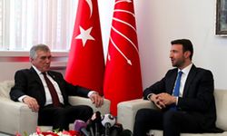 AKP heyeti bayramlaşma için CHP'de