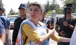 KESK'lilere bakanlık önünde biber gazı