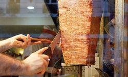 'Bakteri üreten ürünleri çamaşır suyuyla yıkayıp döner yapıyorlar'