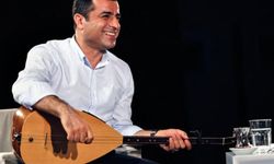 Selahattin Demirtaş'ın şarkısı 'Gula Min' Farqîn Azad tarafından seslendirildi