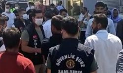 Urfa'da elektrik kesintileri: Faturalara isyan eden çiftçiler AKP binasına gitti