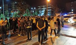 Ankara yaşanan bıçaklı kavga sonrası mahalleli mülteci avına çıktı