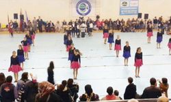 23 Nisan gösterisinde Milli Eğitim Müdürü 'etek boyu'na taktı, 'sahneye çıkartmam' dedi