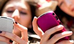 İki GSM operatörü yarın zamlı tarifeye geçiyor