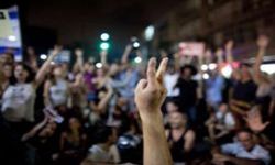 İsrail’de orta sınıf ayaklandı 