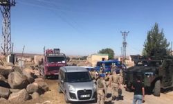 Zırhlı araçlarla mahalle basan DEDAŞ ceza kesip trafo söktü