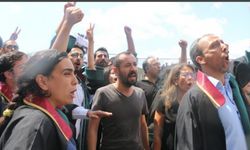 Kayyımları protesto eden 9 avukat hakkında dava