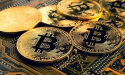 Bitcoin: En büyük kripto para birimi neden çöküyor?