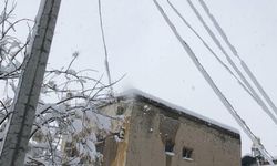 Niğde'de bir beldede 20 saattir elektrik yok
