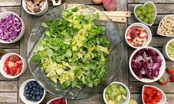 Veganlar et yiyenlere kıyasla 'açık ilişkilere daha çok ilgi duyuyor'