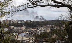 Rusya Polonya sınırındaki Lviv'e hava saldırısı düzenledi