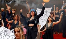 Cannes Film Festivali’nde kadın katliamı protestosu