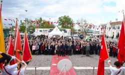 CHP’li Narin: Kadıköy'deki 19 Mayıs töreninde, MHP’li bir grubun saldırdığı arkadaşımızın burnu kırıldı