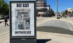 CHP’nin çalıştayı öncesi Van sokaklarına Menderes afişleri asıldı