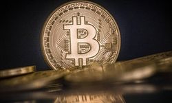 Bitcoin 18 bin doların altını gördü