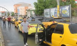 Ağrı’da taksiciler üst üste gelen akaryakıt zamlarını protesto etti