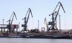 Odessa limanı, tahıl koridoru anlaşmasından saatler sonra 'füzelerle vuruldu'