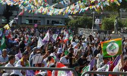 HDP İstanbul'da 'Çözüm Biz'de' mitingi gerçekleştiriyor