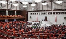 Meclis'te Numan Kurtulmuş’a 'Zindaşti' protestosu