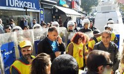 İstanbul'da öğretmenler iş bıraktı; Eğitim Sen'in yürüyüşü engellendi, Eğitim-İş Bakırköy'den seslendi