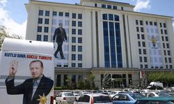 AKP kurucusu Albayrak: Parti içinde huzursuzluk var istifalar olabilir