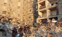 Depremde yaşamını yitirenlerin sayısı, 3 bin 703'e yükseldi