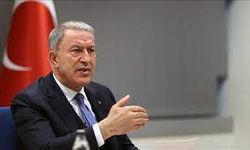Bakan Akar,  "Vur de vuralım" sloganlarına yanıt: Onun da zamanı gelecek