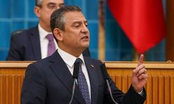 Özgür Özel: Seni rekabete, namuslu bir yarışa, korkmadan karşımıza çıkmaya davet ediyorum