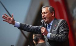 Özgür Özel Mersin'de konuştu: Eninde sonunda sandığı getireceğiz, tek adamı yollayacağız