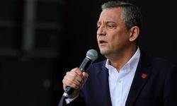 Özgür Özel: 15 milyon imzayı geçtik geçtik 20 milyona doğru hızla ilerliyoruz