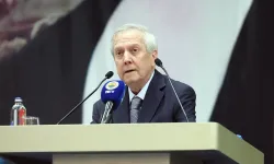 Aziz Yıldırım: 'Fenerbahçe'nin kaybedecek bir yılı daha yok'