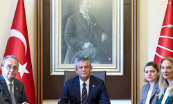 Özel, yeni parti iddiaları hakkında konuştu